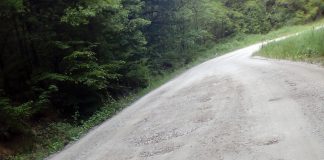 Zašto je put Prokuplje-Ribarska banja u katastrofalnom stanju?