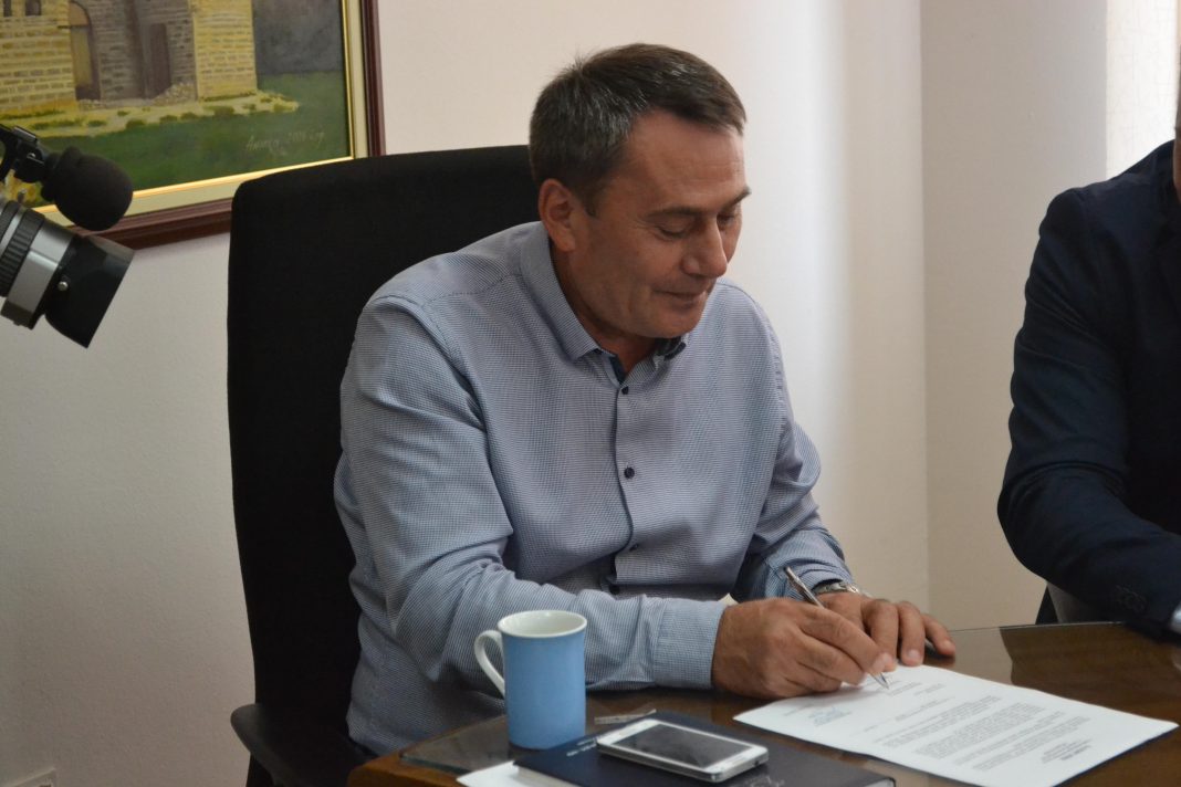 fabrika namestaja kursumlija 7