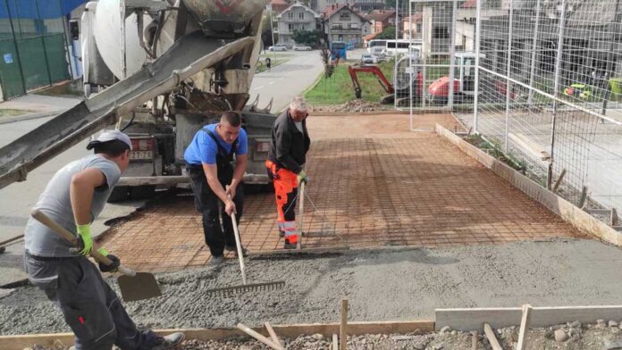 rukometno igraliste kursumlija
