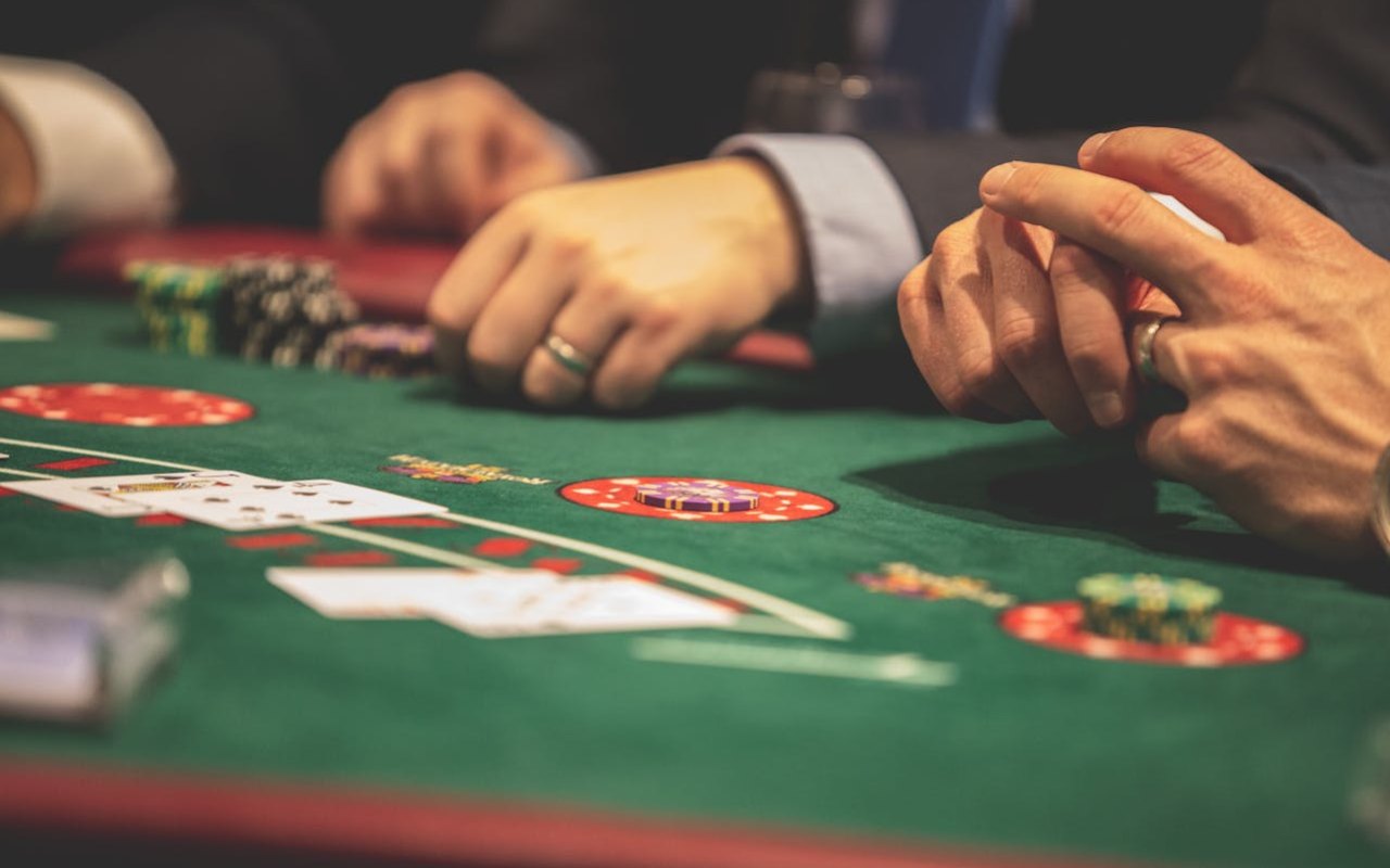 ljudi-poker