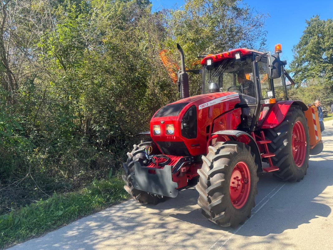 traktor 1