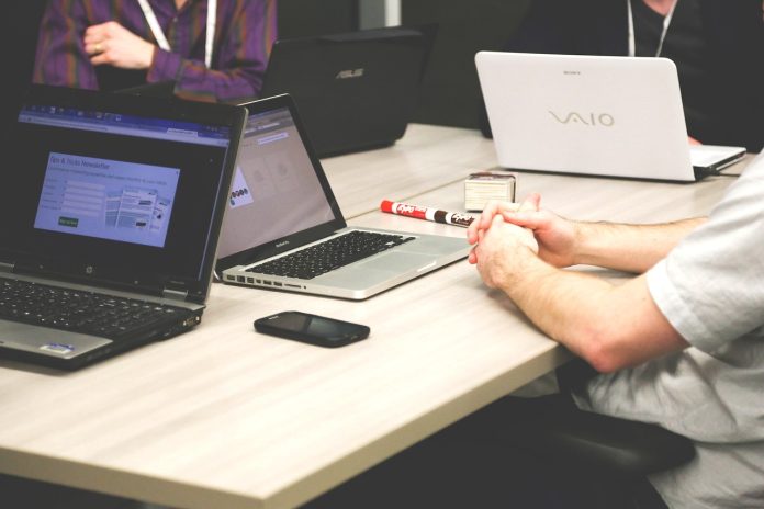 laptops-593296_1280 laptop