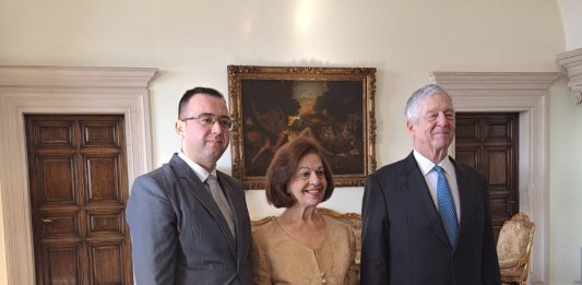 Dragović: Vreme je za krunisanje Srbije