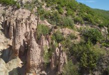 Foto dana: Kamene kule Đavolje varoši